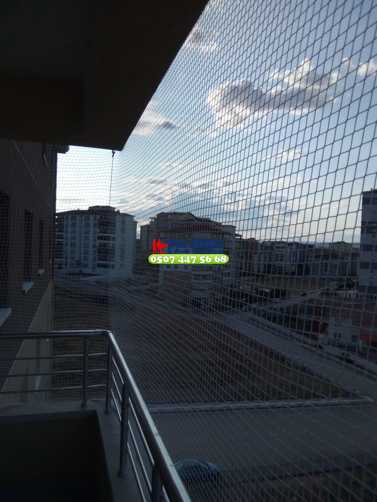 Ankara Bağlıca Balkon  koruma filesi - Merdiven filesi - En ucuz balkon güvenlik filesi satış ve montajı 0507 447 56 68